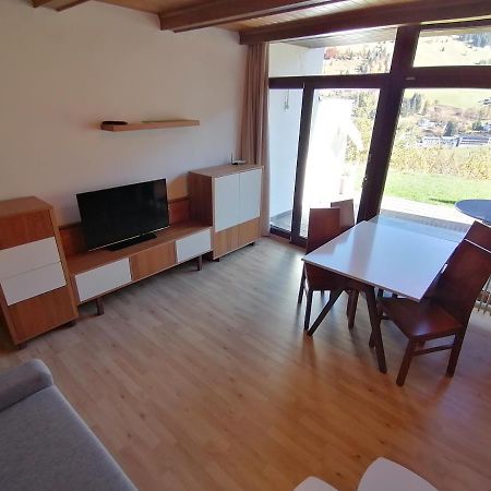 Hintermoos Apartment Bachwinkl ภายนอก รูปภาพ