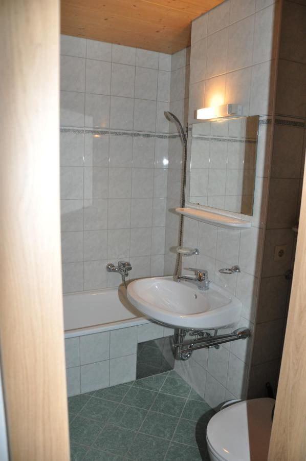 Hintermoos Apartment Bachwinkl ภายนอก รูปภาพ
