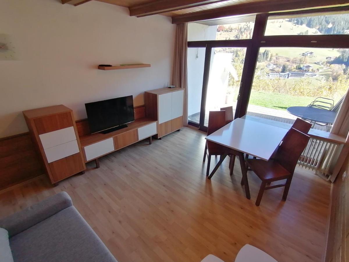 Hintermoos Apartment Bachwinkl ภายนอก รูปภาพ